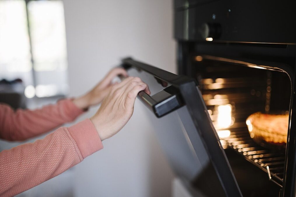 oven cleaning hacks