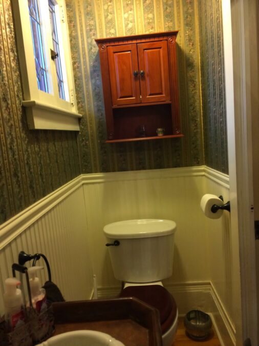 what is a powder room