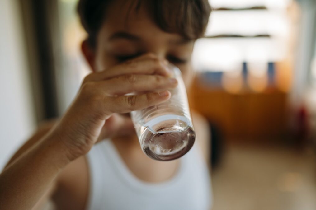 will water make you bloated